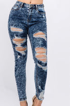 Load image into Gallery viewer, Distressed Denim Jeans